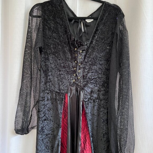 Renaissance Full length Dress Black &‎ Red Crushed Velvet Lace Up Medieval READ - Picture 3 of 10